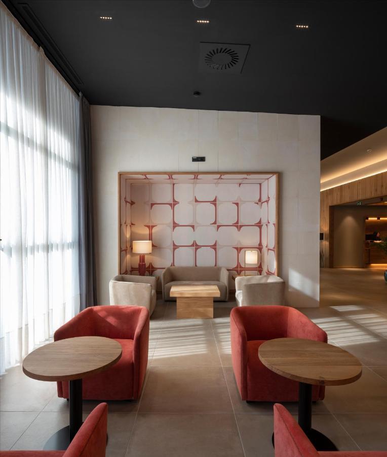 Hotel Ciudad De 로그로노 외부 사진