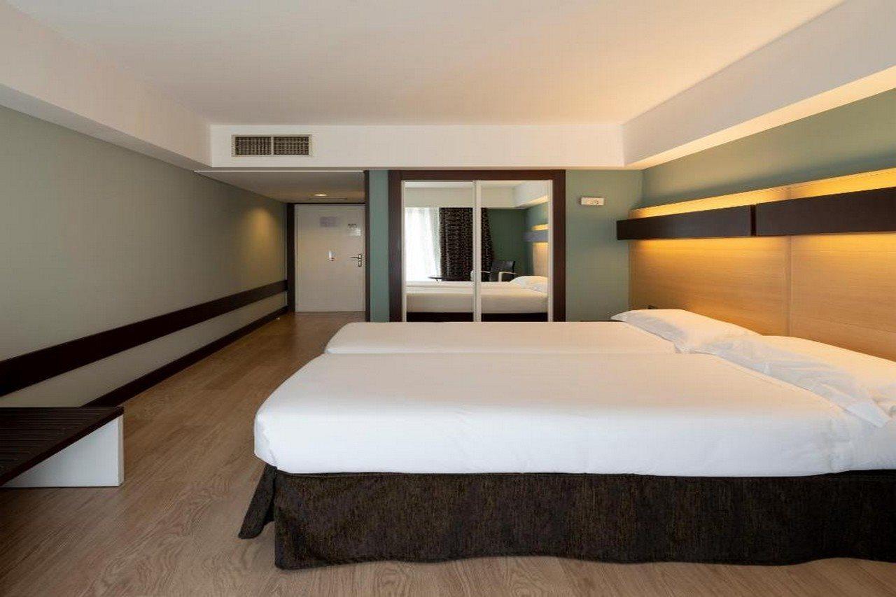 Hotel Ciudad De 로그로노 외부 사진