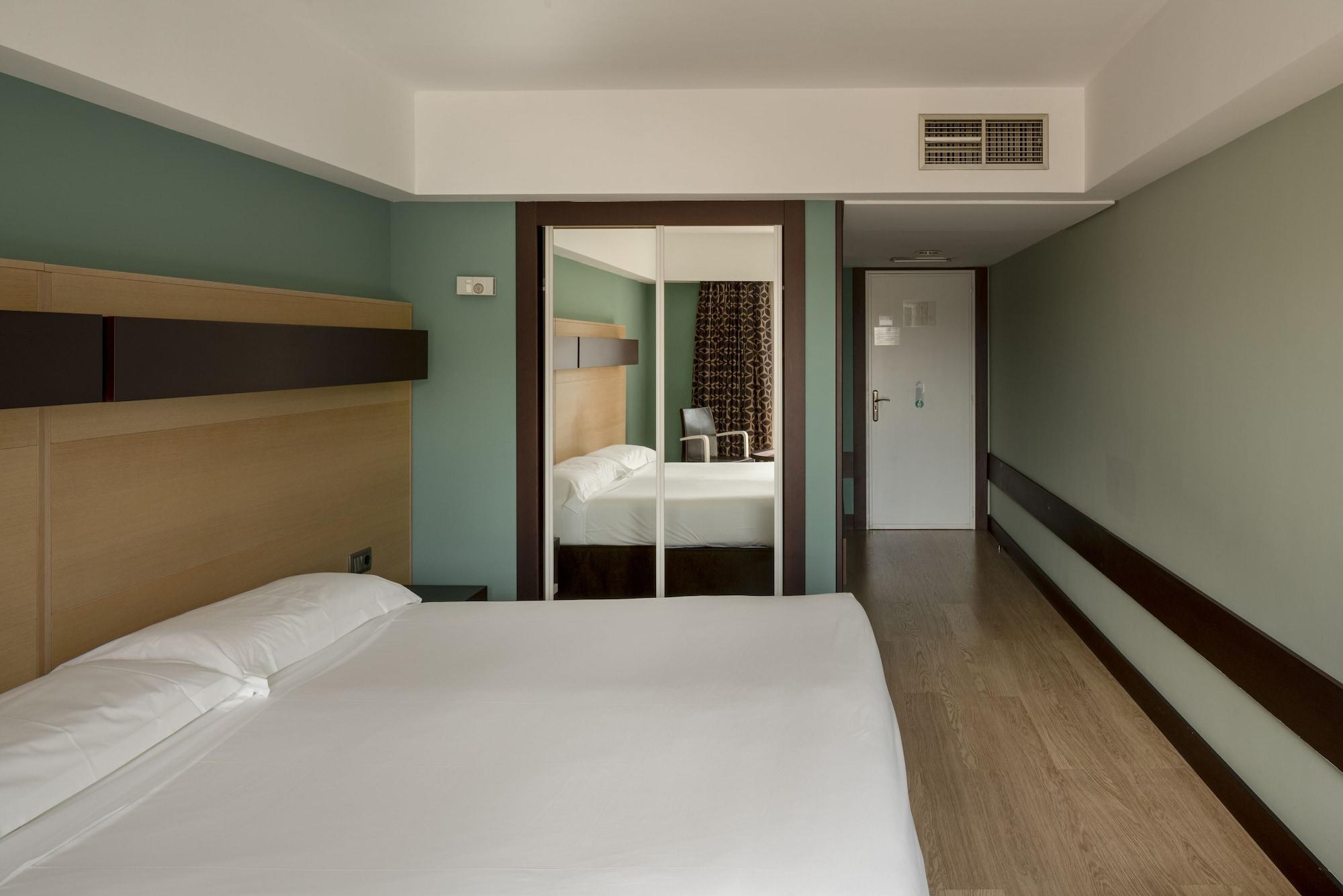 Hotel Ciudad De 로그로노 외부 사진