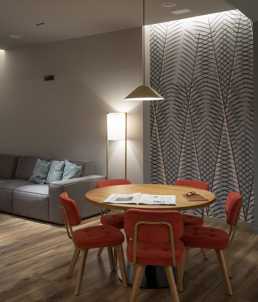 Hotel Ciudad De 로그로노 외부 사진
