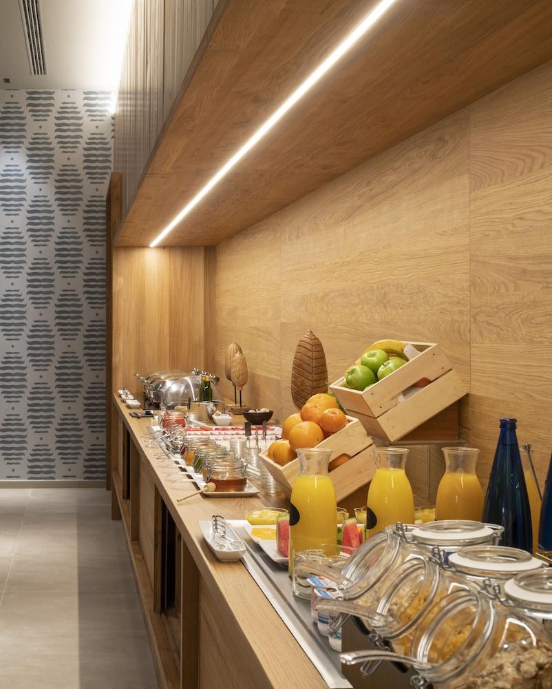 Hotel Ciudad De 로그로노 외부 사진